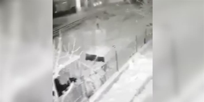 Trenin arpt minibsn srcsnn kazadan son anda kurtulmas kamerada