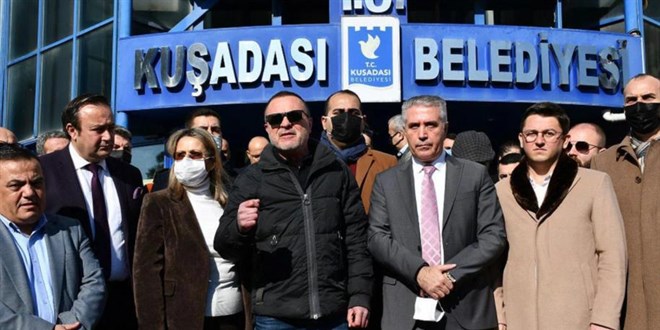 Belediye Başkan Yardımcısını silahla tehdit eden zanlı tutuklandı