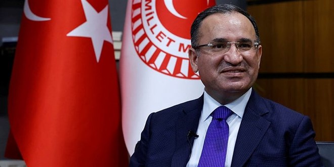 Adalet Bakanı Bekir Bozdağ ilk talimatını verdi