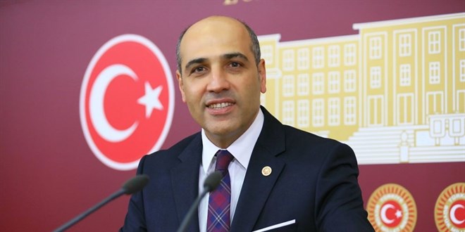 CHP, sağlık çalışanlarının özlük hakları için Komisyonu toplantıya çağırdı