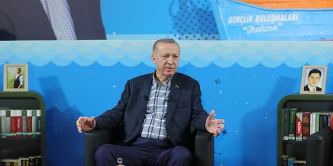 Erdoğan'dan 'hakaret' açıklaması: Bir makamı temsil ediyorum