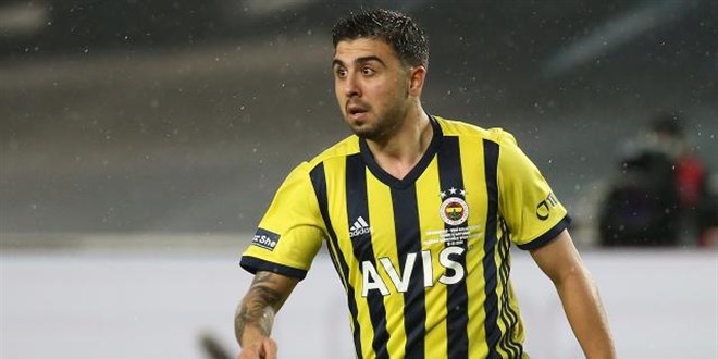 Ozan Tufan Fenerbahçe'ye dönüyor