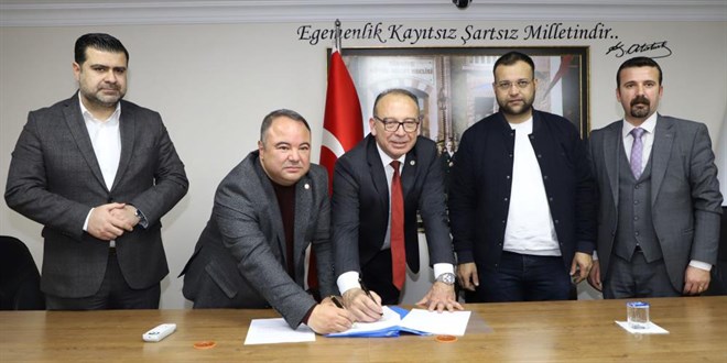 Belediyede yeni sözleşme: En düşük maaş 5 Bin TL, ücretli hac izni