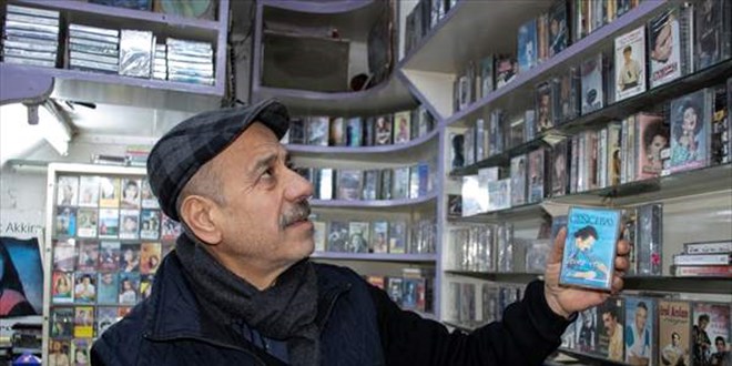 Müslüm Gürses hayranlığıyla başladığı kasetçiliği 41 yıldır sürdürüyor
