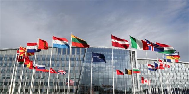NATO: ABD'nin Doğu Avrupa'ya asker göndermesini memnuniyetle karşılıyoruz