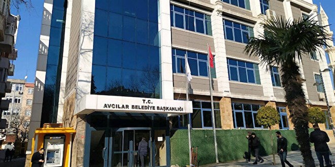 Eski Başkan Yardımcısı, ihaleye fesat karıştırmaktan tutuklandı