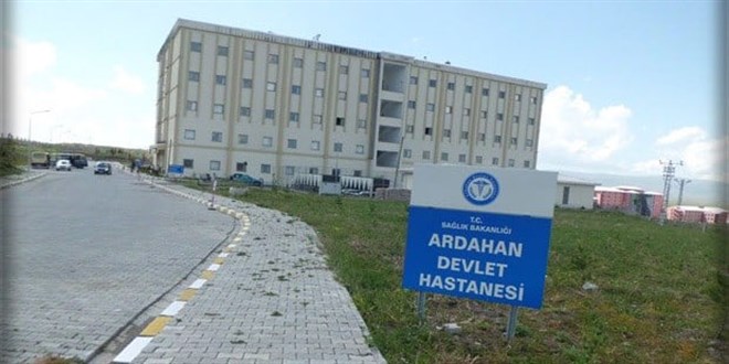 Ardahan Devlet Hastanesinde koronavirs nedeniyle baz ameliyatlar iptal edildi