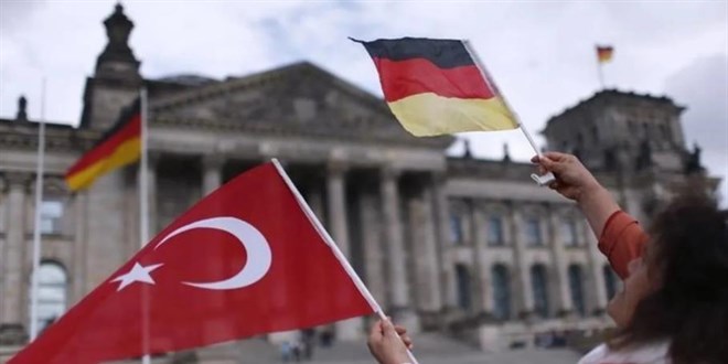 Kriz yaratacak adm: Almanya Trkler'e 'ifte vatandal' yasaklyor