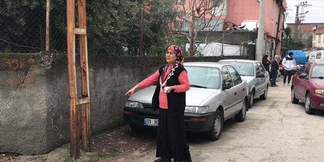 Adana'da sokakta ar yaral bulunan frn iisi yaam mcadelesi veriyor