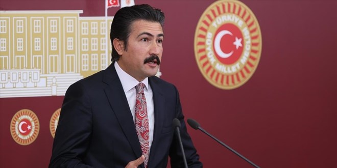 AK Partili Özkan: Türkiye gündeminin 1.6'sı, Twitter'da esen rüzgarlardan oluşuyor