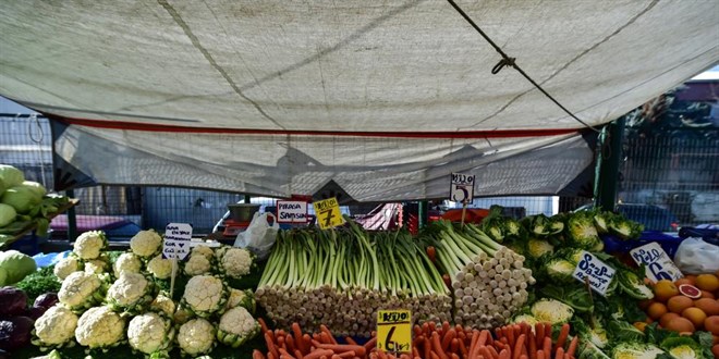 Souk hava sebzeleri yakt, fiyatlar yzde 50 artt