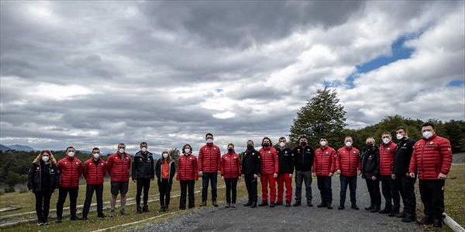 Türk ekibi Antarktika'ya ayak bastı