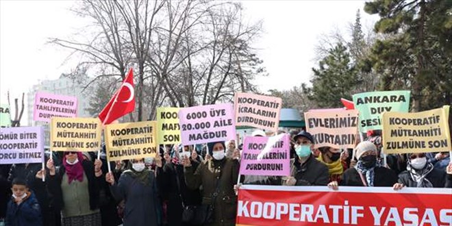 Kayseri'de konut kooperatifi maduru olduklarn iddia eden 500 kii eylem yapt