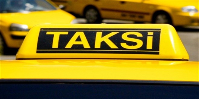 Taksi sürücüsünü darbedip yağmaladığı öne sürülen 2 kişi tutuklandı
