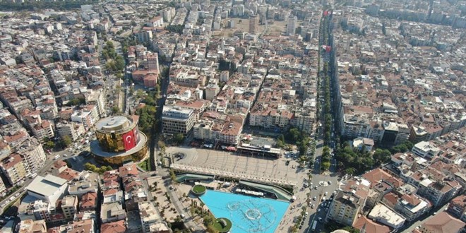 1 milyon 121 bin kişi nüfusa kayıtlı, 695 bini şehirde yaşıyor