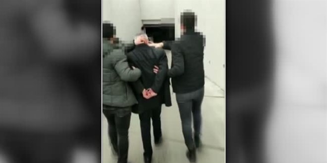 FETÖ'den aranan eski emniyet müdürü Başkent'te yakalandı