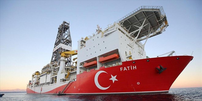 Fatih gemisi Karadeniz'de üçüncü sondajına başladı