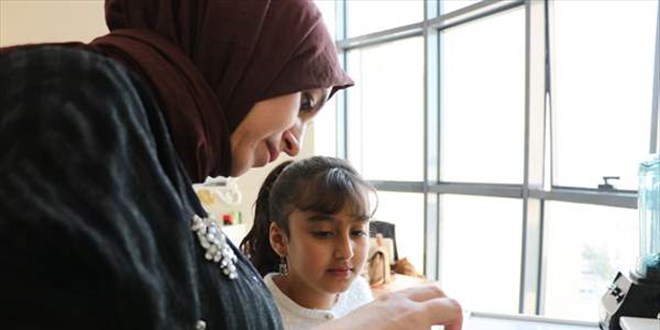 Yanan çocuğu için yaptığı leke kremiyle ihracata hazırlanıyor