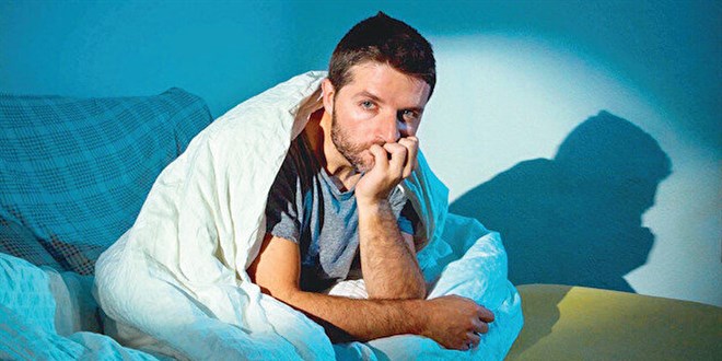 Koronavirüs uykuda da rahat bırakmıyor: Kalp ve tansiyona dikkat