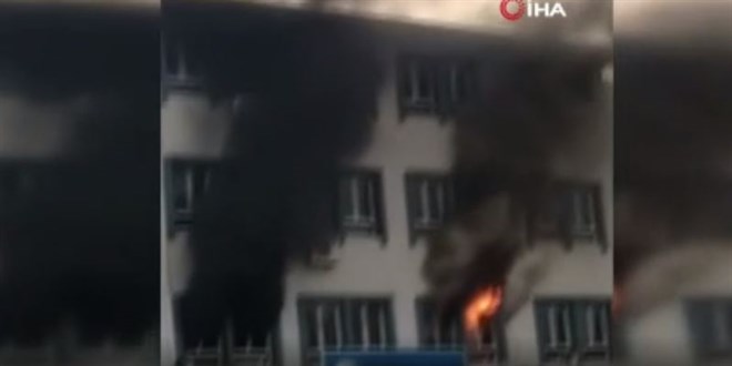 Klimanın patlaması sonrası okulda yangın çıktı, öğrenciler tahliye edildi
