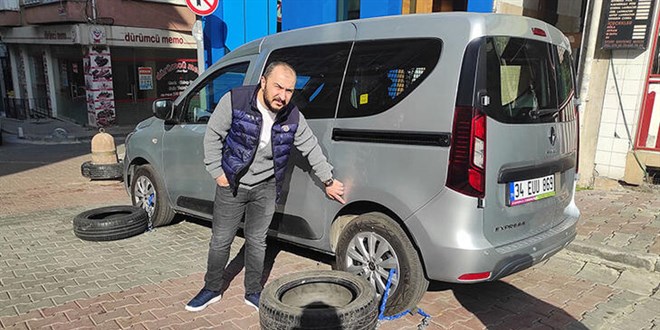 Park halindeki araçları korumak için ilginç yöntem
