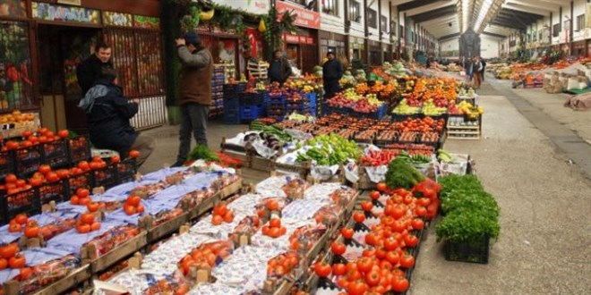 Ürün fiyatları hallerde belirlenmeli