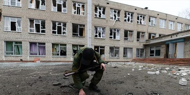 Rusya ile Ukrayna arasndaki atmada siviller zarar gryor