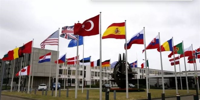 NATO: Ukrayna'ya hem askeri hem mali ve insani yardım yapıyoruz