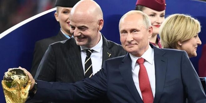 FIFA'dan Rusya'ya tarihi yaptrm