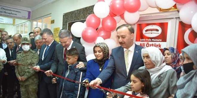 Şanlıurfa'da şehit polis memuru Ali Öztürk adına kütüphane açıldı