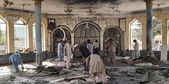 Pakistan'da Cuma namazında camiye bombalı saldırıda ölü sayısı 45'e yükseldi