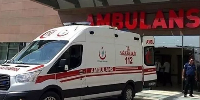 Erzincan'da otomobil devrildi, bir kii ld, bir kii yaraland