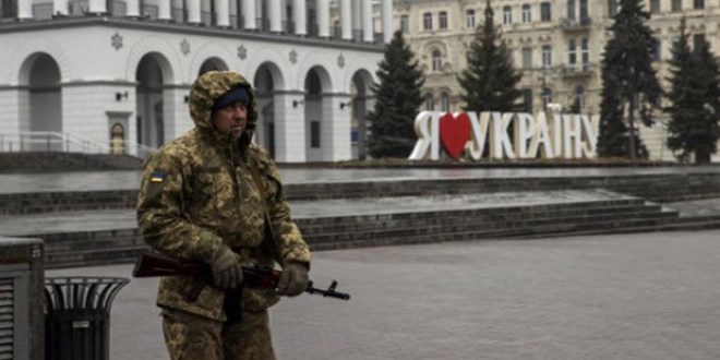 Rusya, Ukrayna'nn 5 kentinden sivillerin tahliyesi iin geici atekes ilan etti