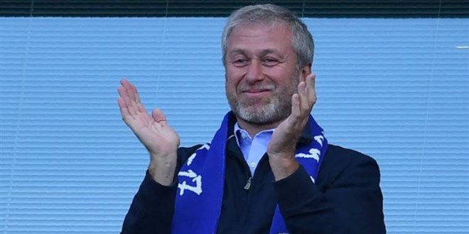 İngiltere Chelsea'nin sahibi Abramovich'in mal varlığını dondurdu