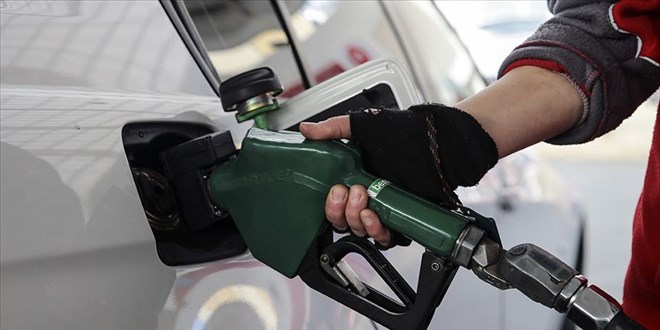 Brent petrol sert düştü... Düşüş pompaya henüz yansımadı!