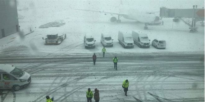 İstanbul Havalimanı'nda hava muhalefeti nedeniyle tedbirler artırıldı