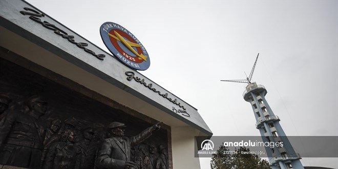 Ankara'nın sembollerinden Paraşüt Kulesi yeni yüzüyle hizmet verecek