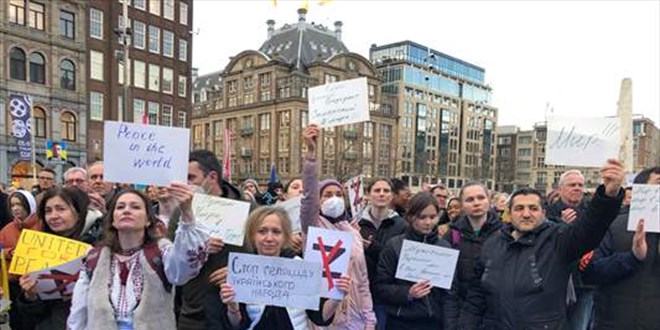 Avrupa şehirlerinde Ukrayna'ya destek ve dayanışma mitingleri yapıldı