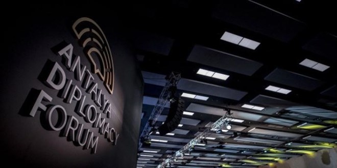 Antalya Forum'u Davos'u geçti