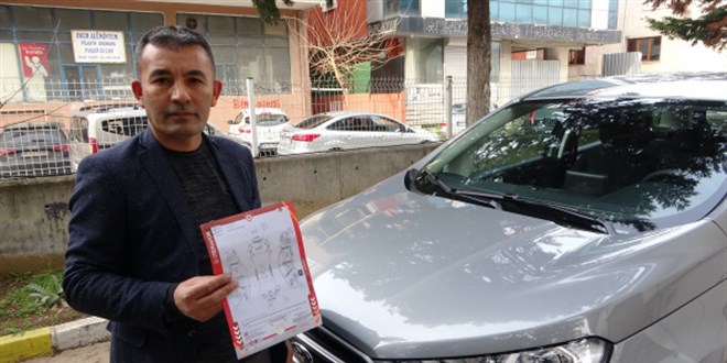 Tokat'tan gelip İstanbul'da aldığı sıfır araç hasarlı çıktı
