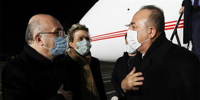 Türkiye'nin diplomasi trafiği! Bakan Çavuşoğlu Moskova'da!