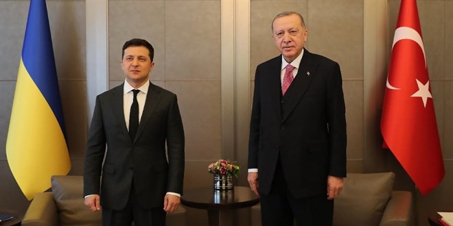 Erdoan, Ukrayna Cumhurbakan Zelenskiy ile grt