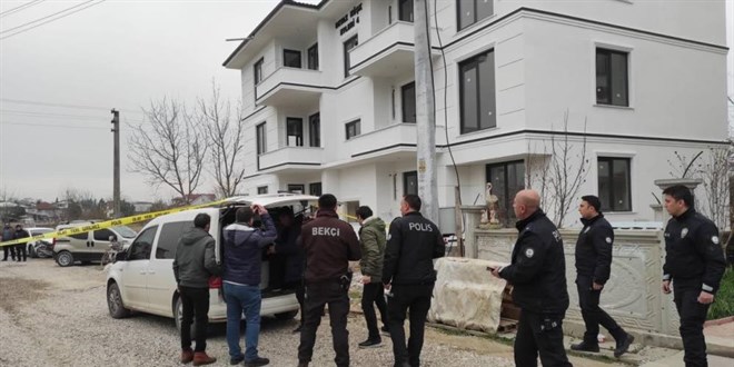 Subay eşinin silahıyla karı-kocaya ateş etmişti, tutuklandı