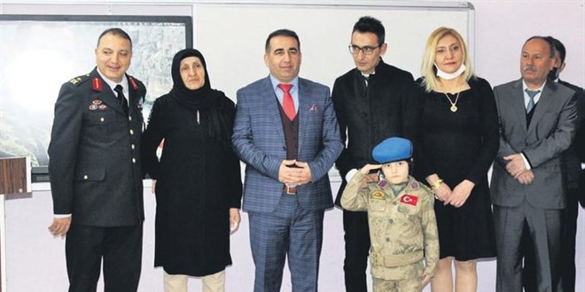 Amcam gibi asker olacağım
