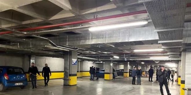 Bakırköy'de AVM otoparkında dehşet! Sevgilisini vurup intihar etti