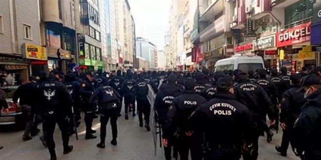 Adana'da 37 polis yaralandı, 2 polise de 'orantısız güç' soruşturması