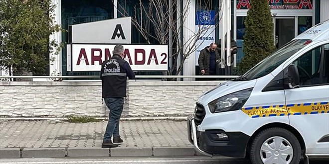 Üniversite öğrencisi genç kız, kaldığı özel yurttaki odasında ölü bulundu