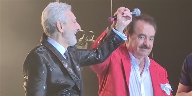 İbrahim Tatlıses Dubai'de konser verdi
