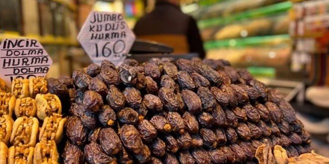 Ramazan öncesi hurmaya yüzde 35 zam geldi