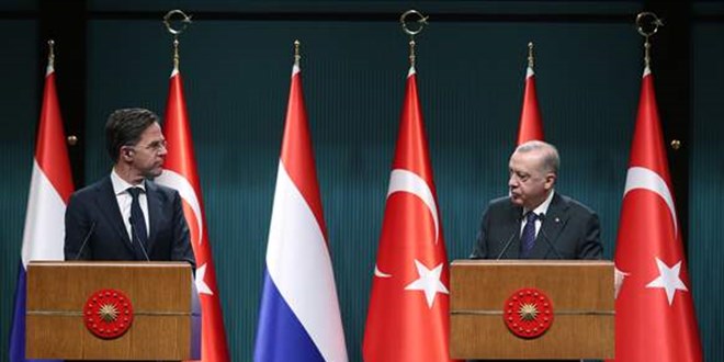 Hollanda Başbakanı Rutte: Türkiye'yi arabuluculukta destekliyoruz
